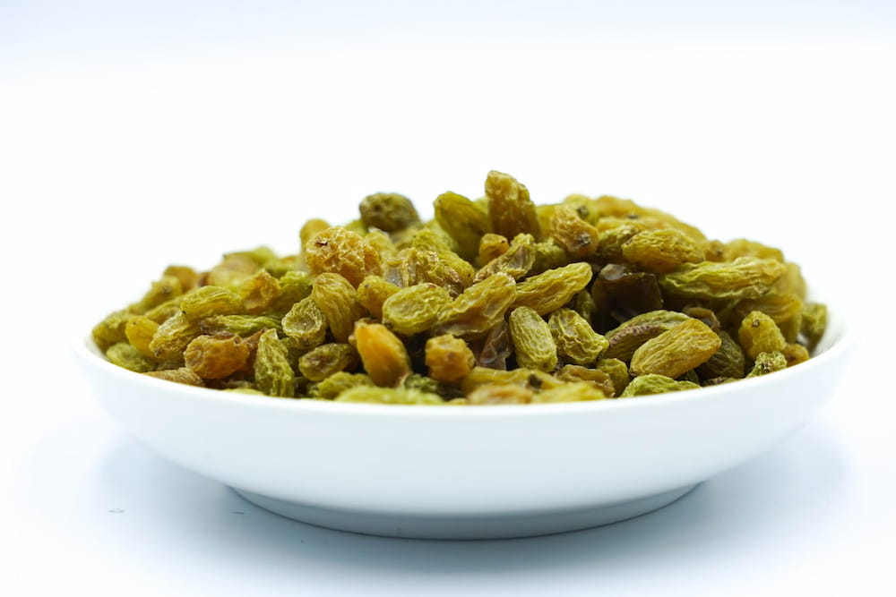 تصویر 2 از کشمش سبز سایه خشک تهیه شده از انگورهای تازه